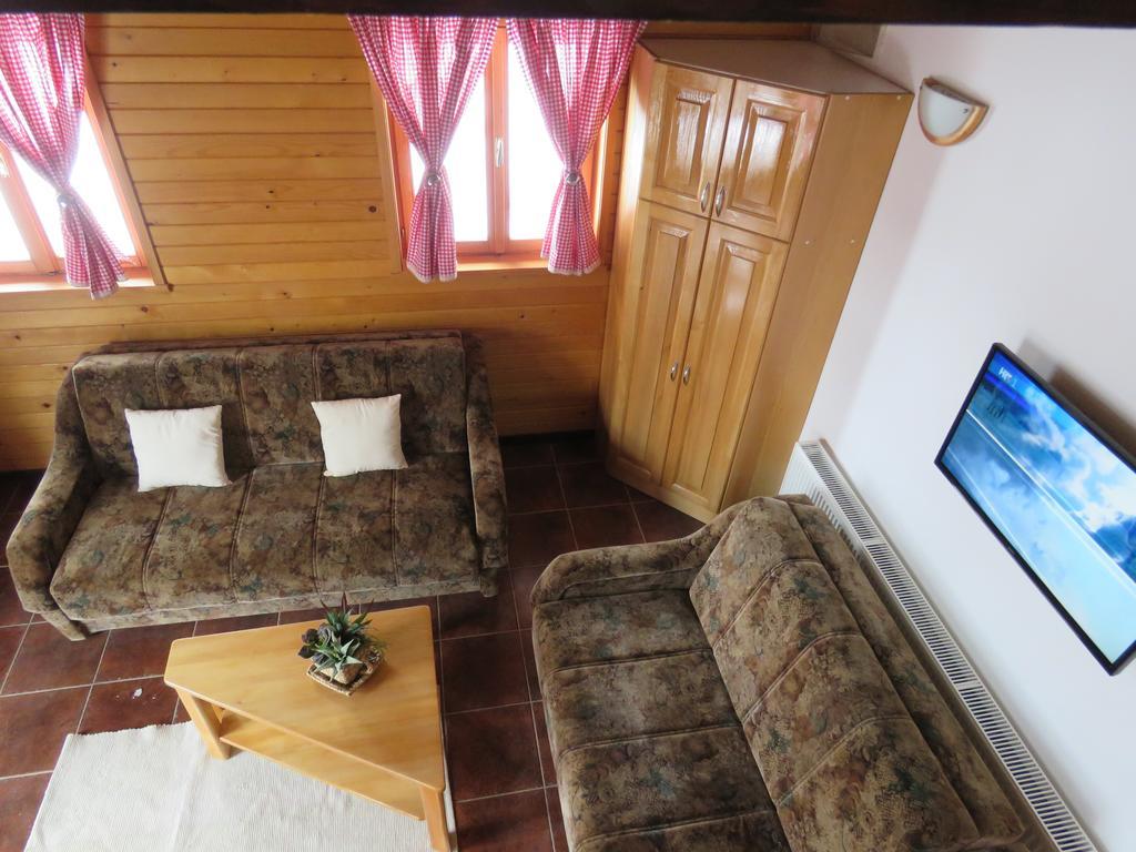 Guesthouse Stefanac Otocac Exterior photo